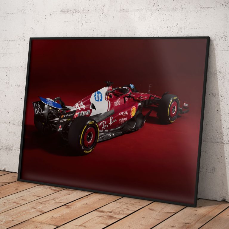 Scuderia Ferrari 2025 Formula 1 poster s Talianskym dizajnom, kvalitný pololesklý papier, dostupné rámovanie.