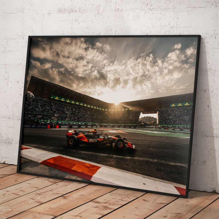 McLaren MCL39 2025 - kvalitný plagát s perleťovým efektom, voliteľný hliníkový rám.