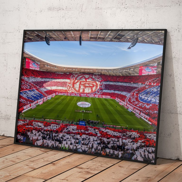 Plagát FC Bayern zobrazujúci Allianz Arena, kvalitný pololesklý papier.