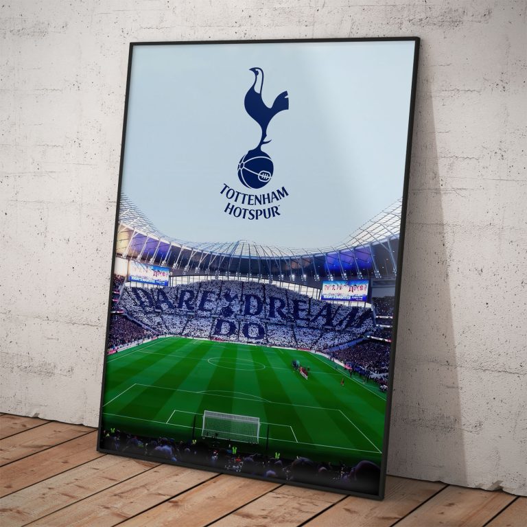Poster Tottenham Hotspur FC s motívom štadiónu, kvalitný papier a tlač.