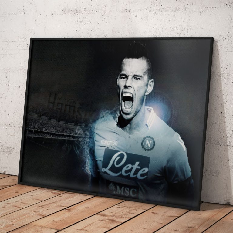 Plagát Mareka Hamšíka v drese SSC Neapol na kvalitnom papieri. Futbalový poster.