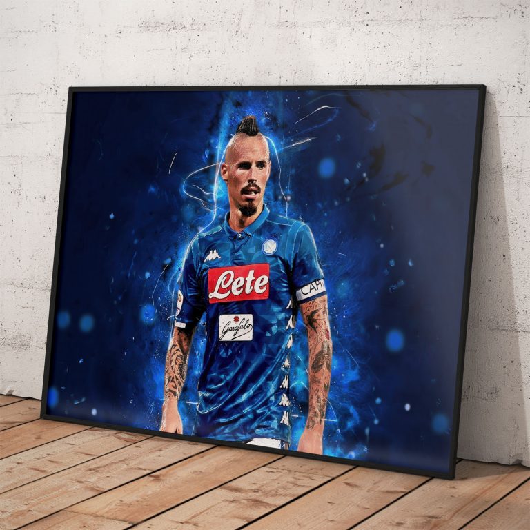 Plagát Marek Hamšík v drese Neapolu v hliníkovom ráme. Futbalový poster.