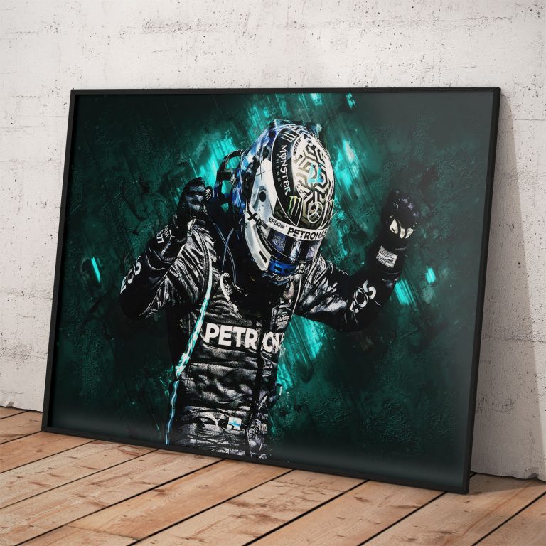 Plagát s Valtterim Bottasom v tíme Mercedes, kvalitný pololesklý papier.