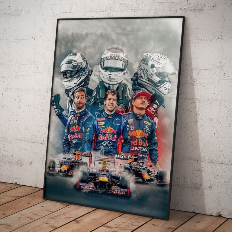 Plagát legendárnych jazdcov F1 tímu Red Bull Racing s kvalitnou tlačou.