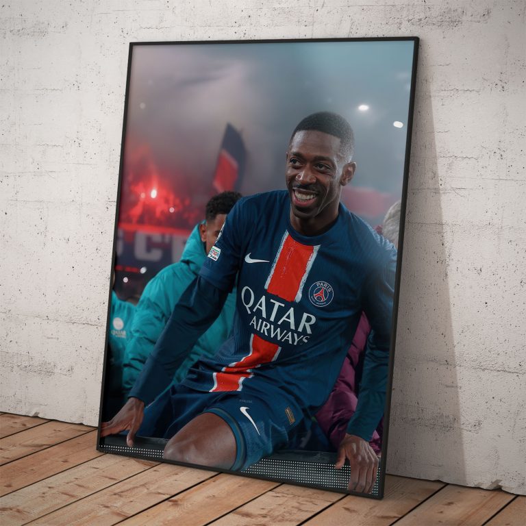 Poster Ousmane Dembélé v PSG drese na kvalitnom pololesklom papieri pre zberateľa.