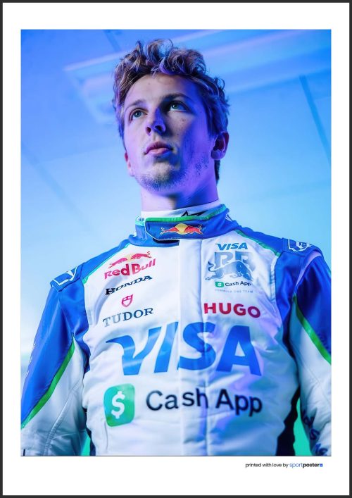 Dizajnový plagát Liam Lawson v neónovo modrom nasvietení v kombinéze RB Formula One Team pre pretekársku sezónu 2026.