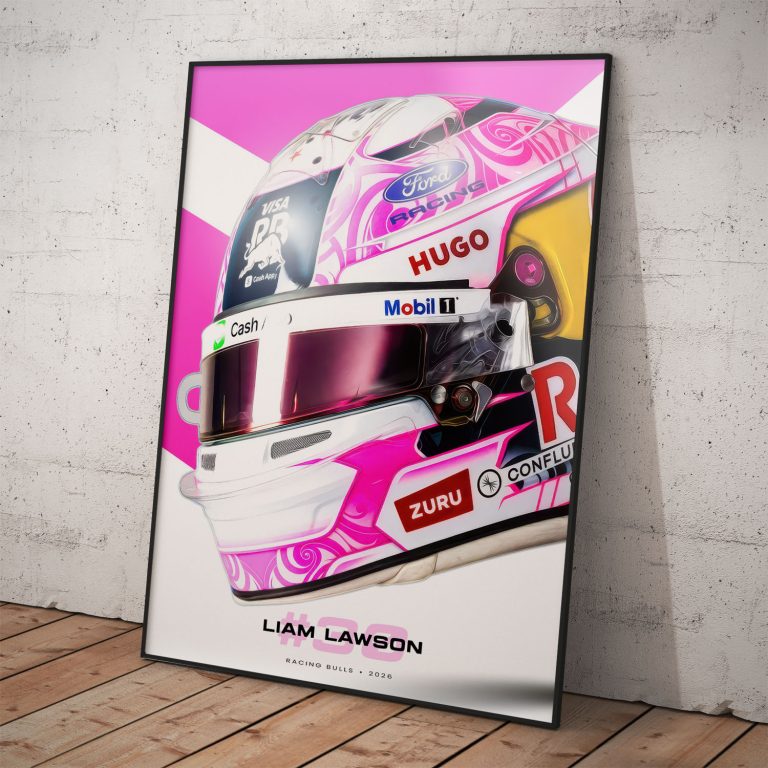 Detailný plagát pretekárskej prilby Liama Lawsona #30 v ružovo-bielom dizajne pre RB Formula One Team pre sezónu 2026.