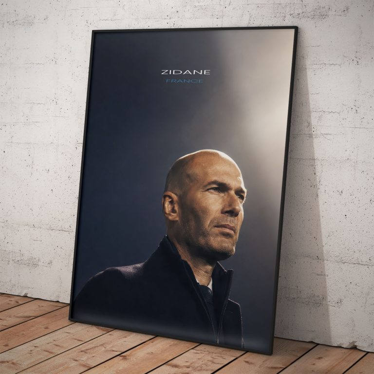 Dramatický portrétny plagát Zinedine Zidane na tmavom pozadí s nápisom Zidane France.